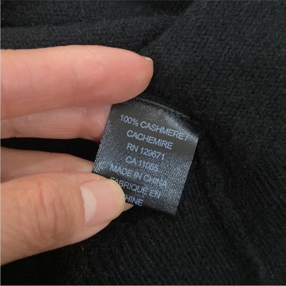 Skull Cashmere Après Ski 100%
Cashmere Sweater NWT - Picture 5 of 5